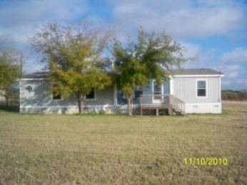 423 Latham Ln, Rhome, TX 76078