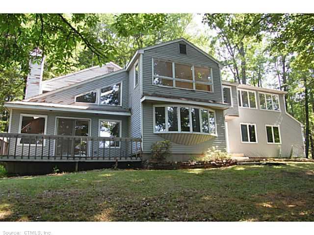 16 Fawn Hill Rd, Burlington, CT 06013