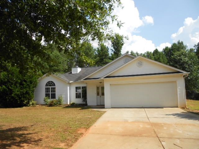 186 Deerfield Trce, Barnesville, GA 30204