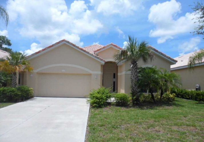 2362 Bainmar Dr, Lehigh Acres, FL 33973