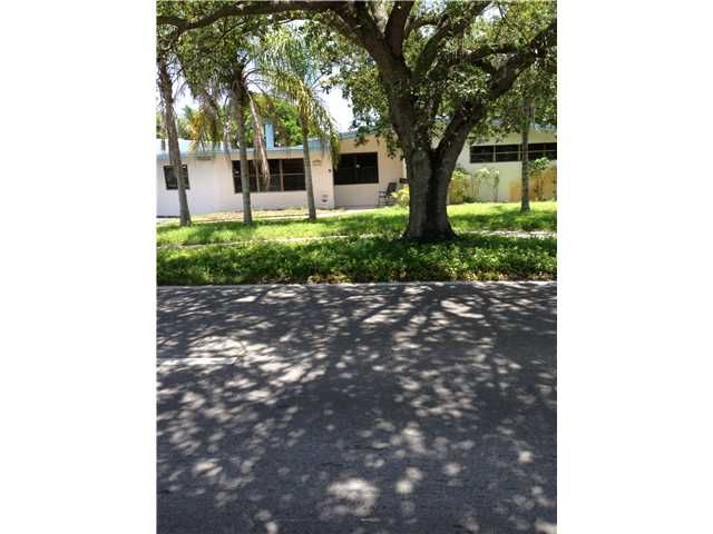 1115 N PARK RD, Hollywood, FL 33021