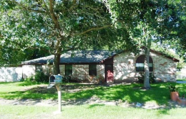 2929 Michael St, Bacliff, TX 77518