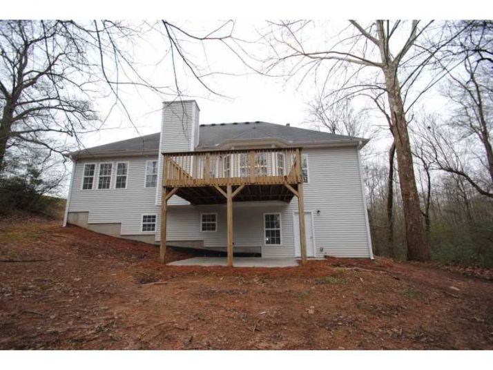 8185 Castleberry Farm Drive, Gainesville, GA 30506