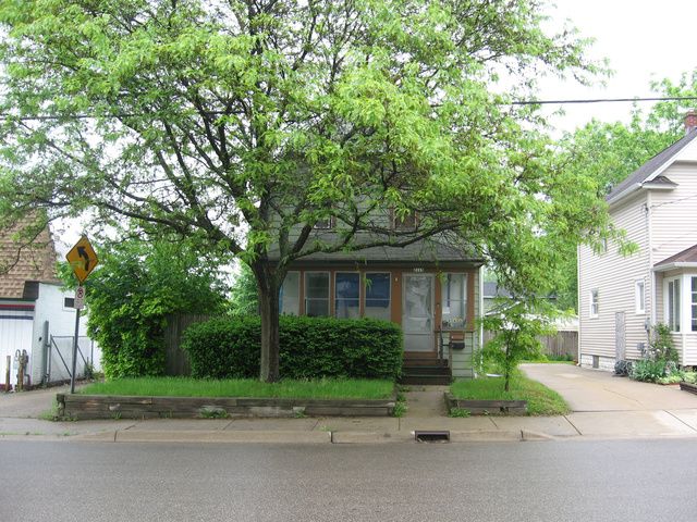 2115 South Burdick Street, Kalamazoo, MI 49001