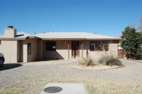 2305 Baylor Avenue, Alamogordo, NM 88310