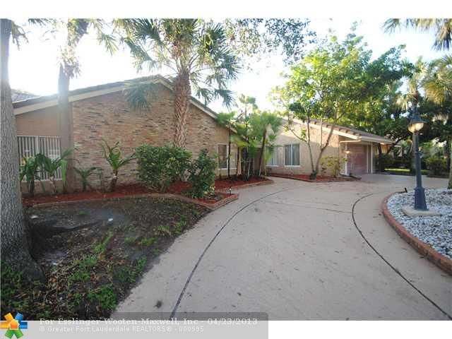 7534 Black Olive Ave, Fort Lauderdale, FL 33321