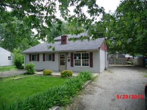 19 Sawmill Rd, Whiteland, IN 46184