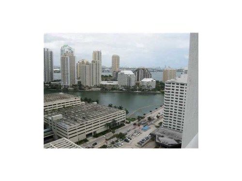 950 BRICKELL BAY DR # 2302, Miami, FL 33131