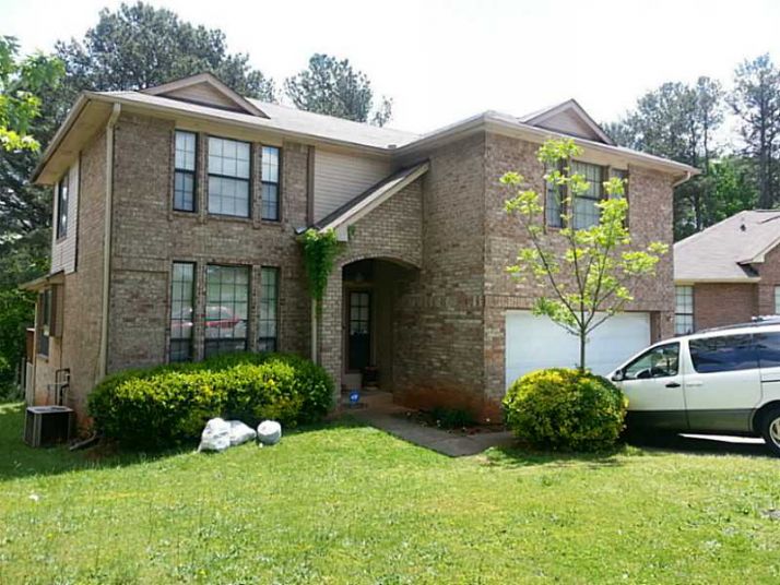 4013 Creek Station Lane, Stone Mountain, GA 30083