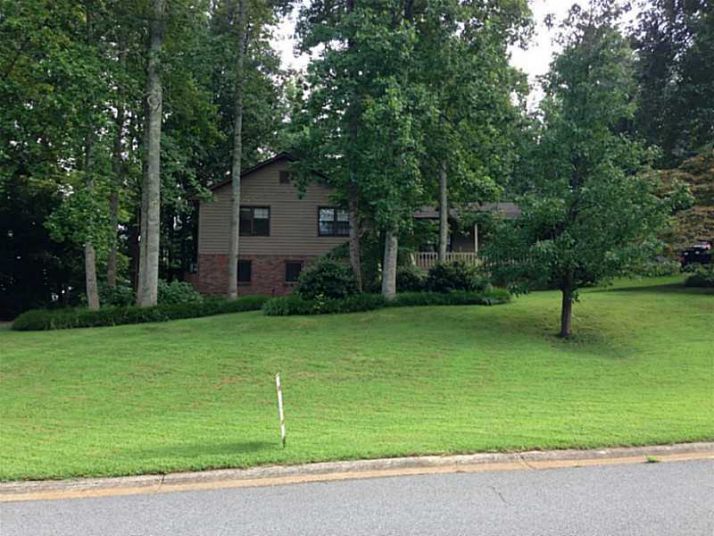 322 Pioneer Circle, Woodstock, GA 30188