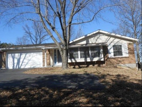 1957 Miller Rd, Imperial, MO 63052