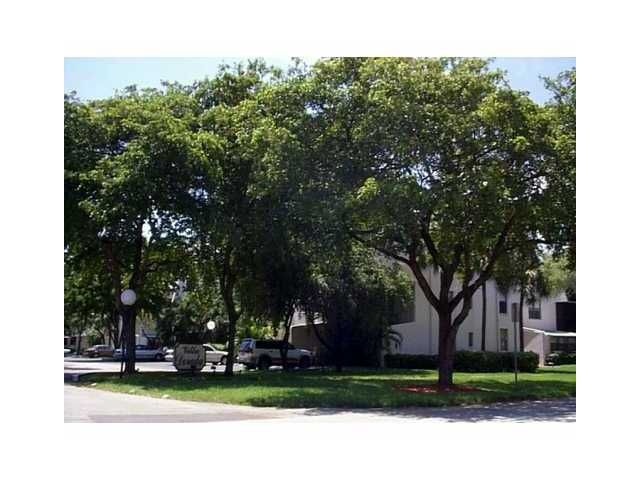 20441 NE 30 AV # 222-9, Miami, FL 33180