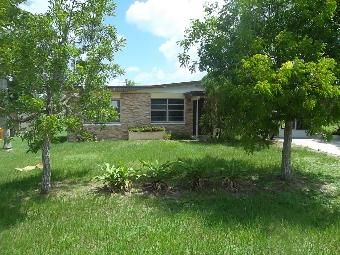 1110 Navajo Ave, Lehigh Acres, FL 33936