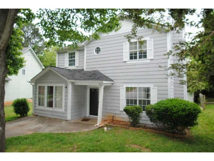 1034 Autumn Crest, Stone Mountain, GA 30083