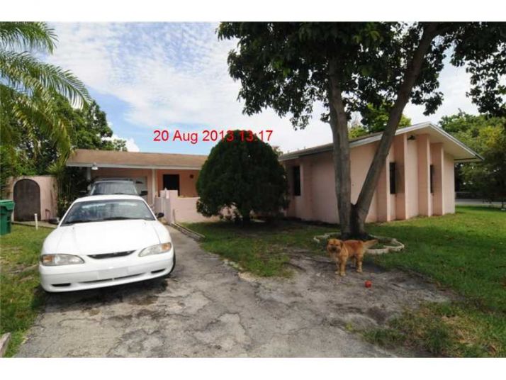 16331 SW 102 PL, Miami, FL 33157