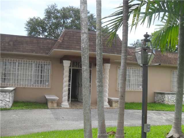 3101 SW 102 AV, Miami, FL 33165