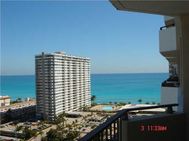 1985 S OCEAN DR # 17 D, Hallandale, FL 33009