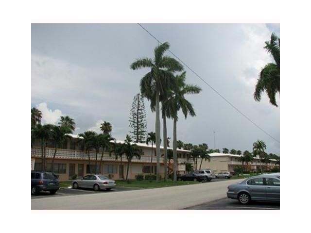 900 SW 11th avenue # 3C, Hallandale, FL 33009