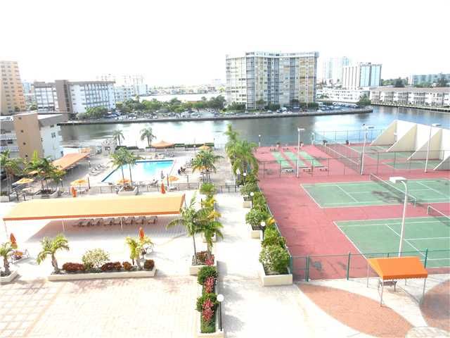 1865 S OCEAN DR # 5N, Hallandale, FL 33009