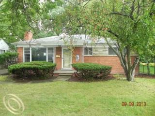 31417 Marquette St, Garden City, MI 48135