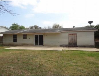 1007 Glamis Ave, San Antonio, TX 78223