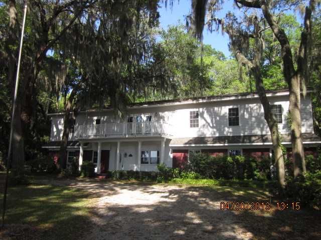 141 Saint Clair Dr, Saint Simons Island, GA 31522