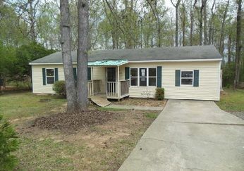 145 Sarsen Cir, Bogart, GA 30622