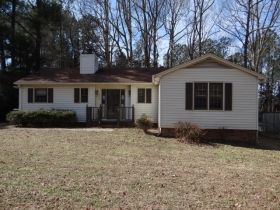 3929 Falmouth Dr, Raleigh, NC 27604