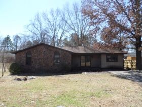 480 Barker Drive, Savannah, TN 38372