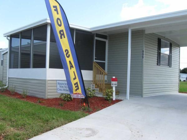 999 Freeport, Venice, FL 34285