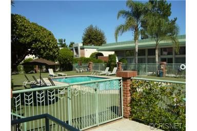 5301 Balboa Blvd. #M8, Encino, CA 91316