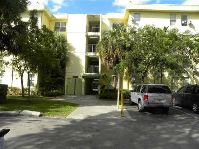 1805 W 56 ST # 212, Hialeah, FL 33012