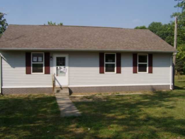 204 W Walnut St, Frankton, IN 46044