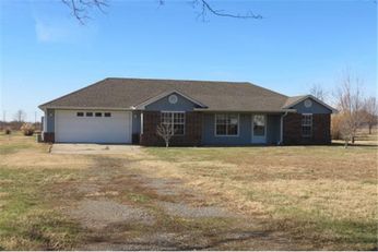 24716 Monks Dr, Bokoshe, OK 74930