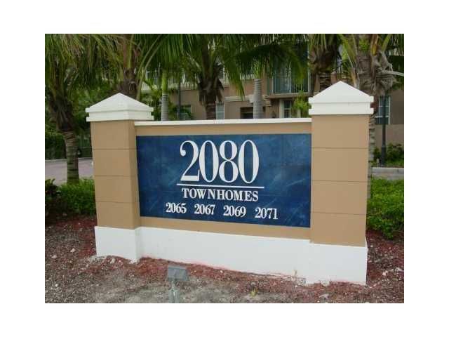 2080 S Ocean Dr # 405, Hallandale, FL 33009