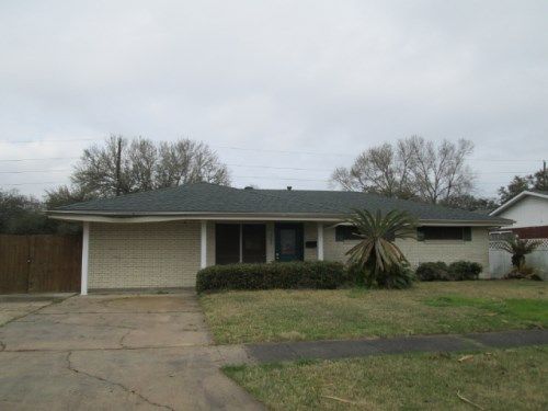 301 Douglas Dr, Houma, LA 70364