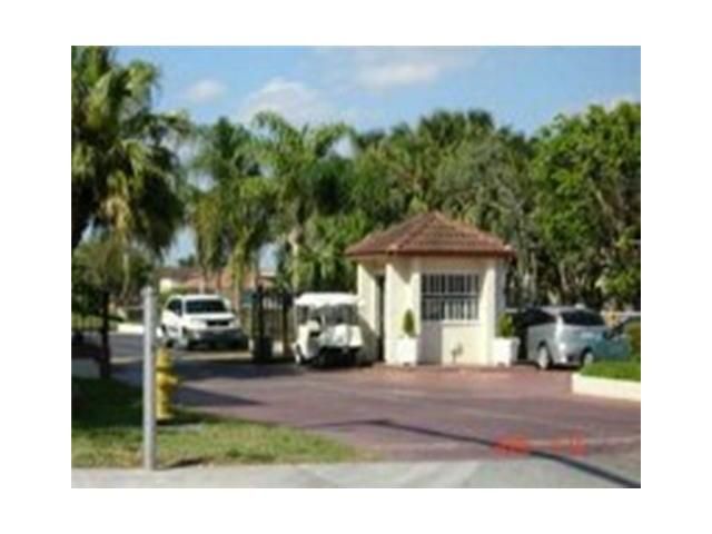 10867 NW 7 ST # 14-22, Miami, FL 33172