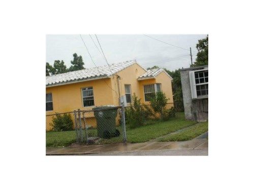 1485 NW 57 ST, Miami, FL 33142