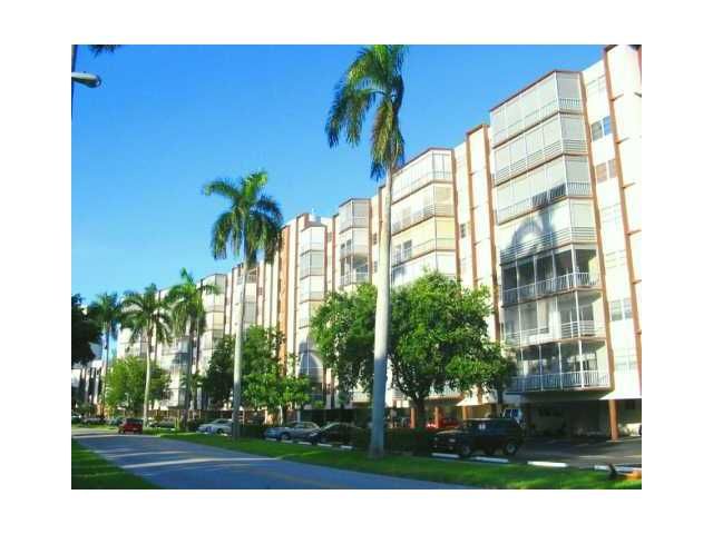 200 DIPLOMAT PW # 223, Hallandale, FL 33009