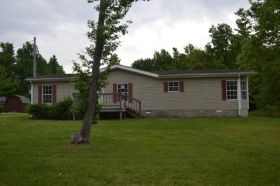 1714 Buck Hollow Rd, Chapmansboro, TN 37035