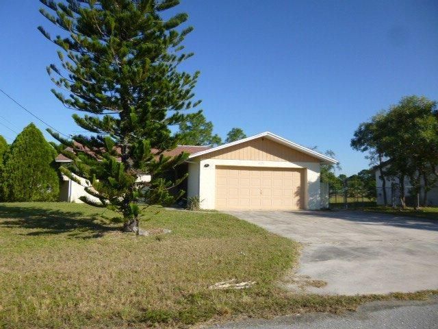 4306 4th Street Sw, Lehigh Acres, FL 33976