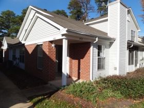 1421 Orchard Grove Dr, Chesapeake, VA 23320