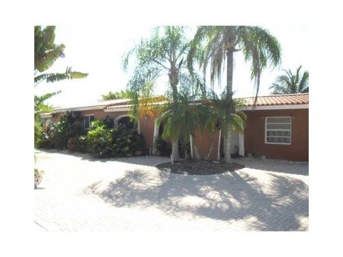 8540 NW 185 TE, Hialeah, FL 33015