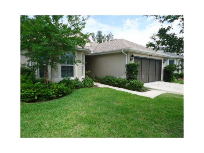 6009 Hunters Ridge Ave, Leesburg, FL 34748