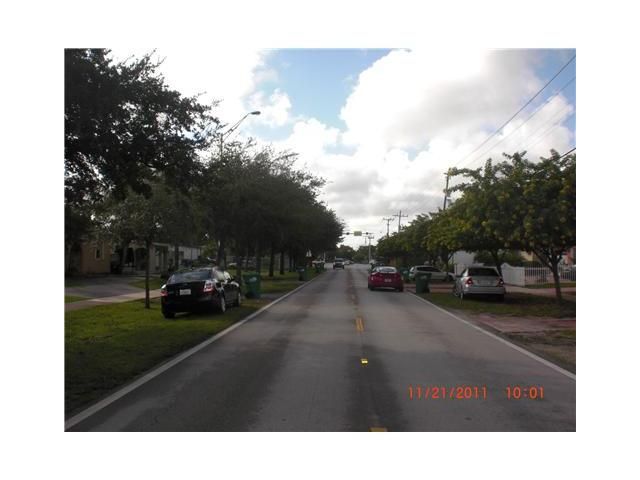 5430 SW 112 AV, Miami, FL 33165