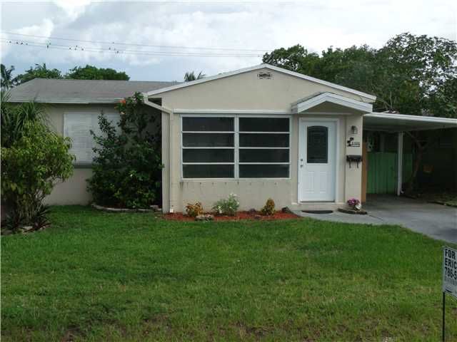 2322 MCKINLEY ST, Hollywood, FL 33020