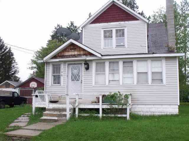 106 S 2nd St, Roscommon, MI 48653