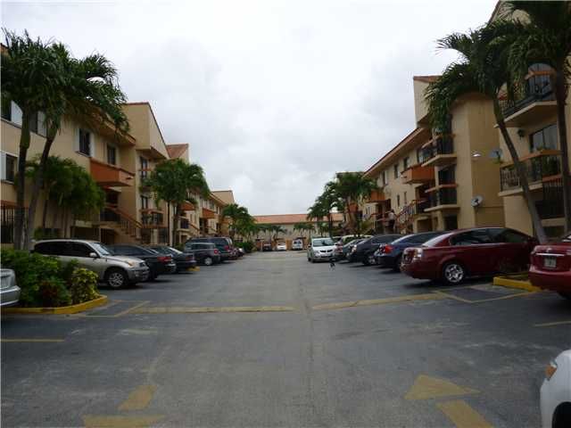 5575 W 26 CT # 202, Hialeah, FL 33016