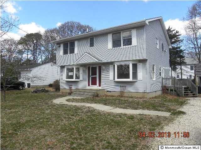 118 Clairmore Ave, Lanoka Harbor, NJ 08734