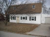 16 W Michigan St, Remington, IN 47977